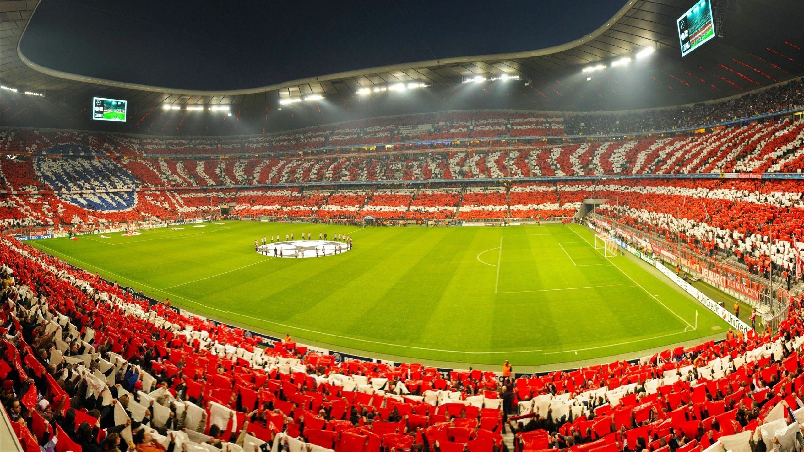 当沙漠雄狮遇见郁金香铁卫，德里赫特末节神迹改写非洲足球史诗