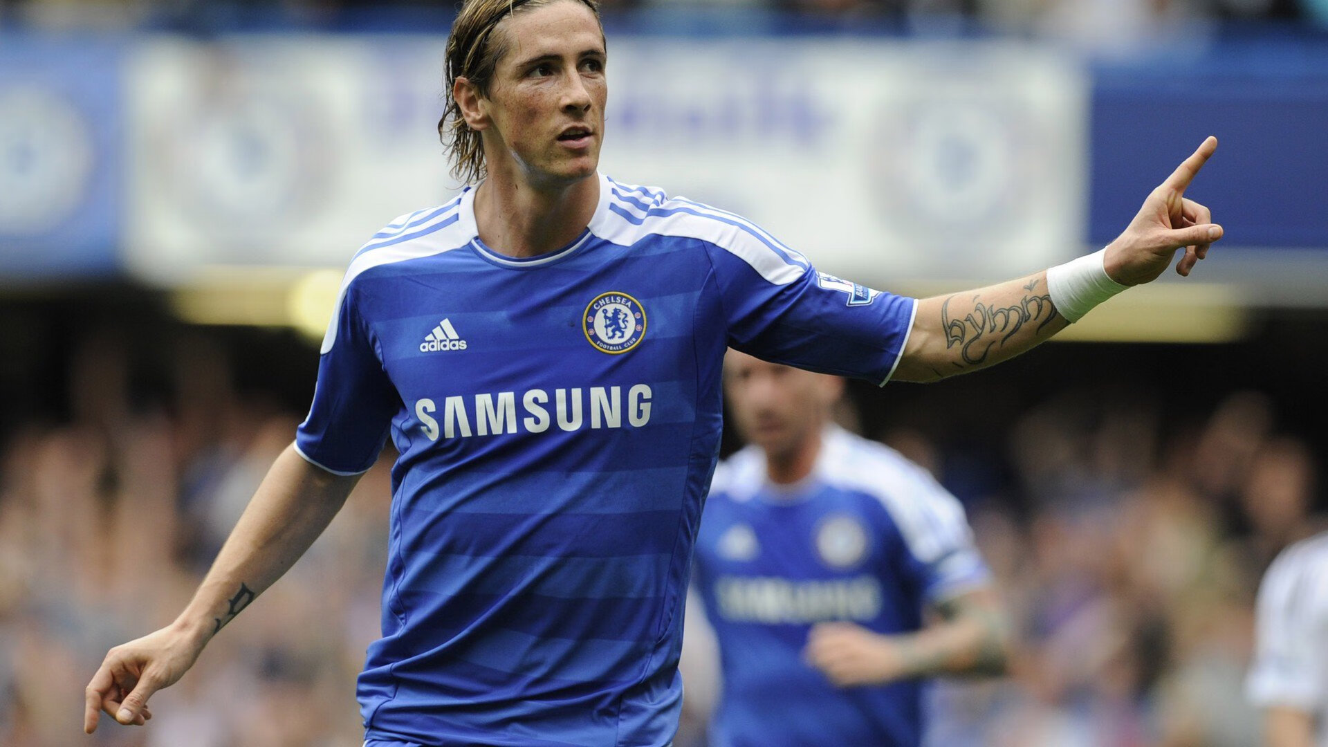 双线鏖战，秘鲁高原的绿茵搏杀与NBA东决的北欧风暴